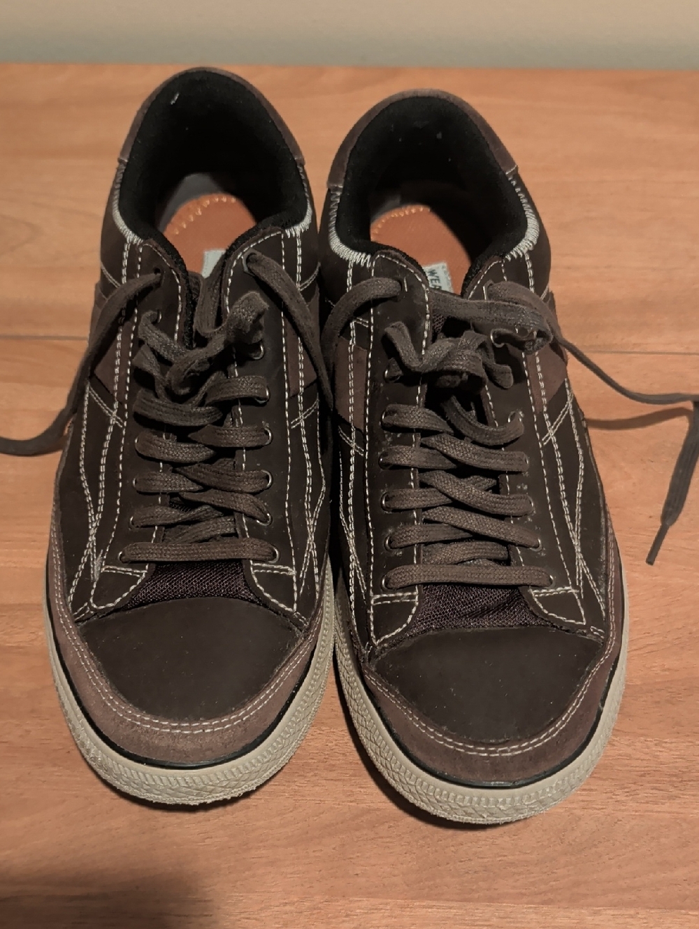 Men's Sketchers Casual Lace-Up Sneakers in Dark Brown